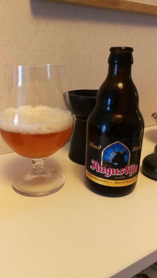 Du visar för närvarande Augustijn blonde