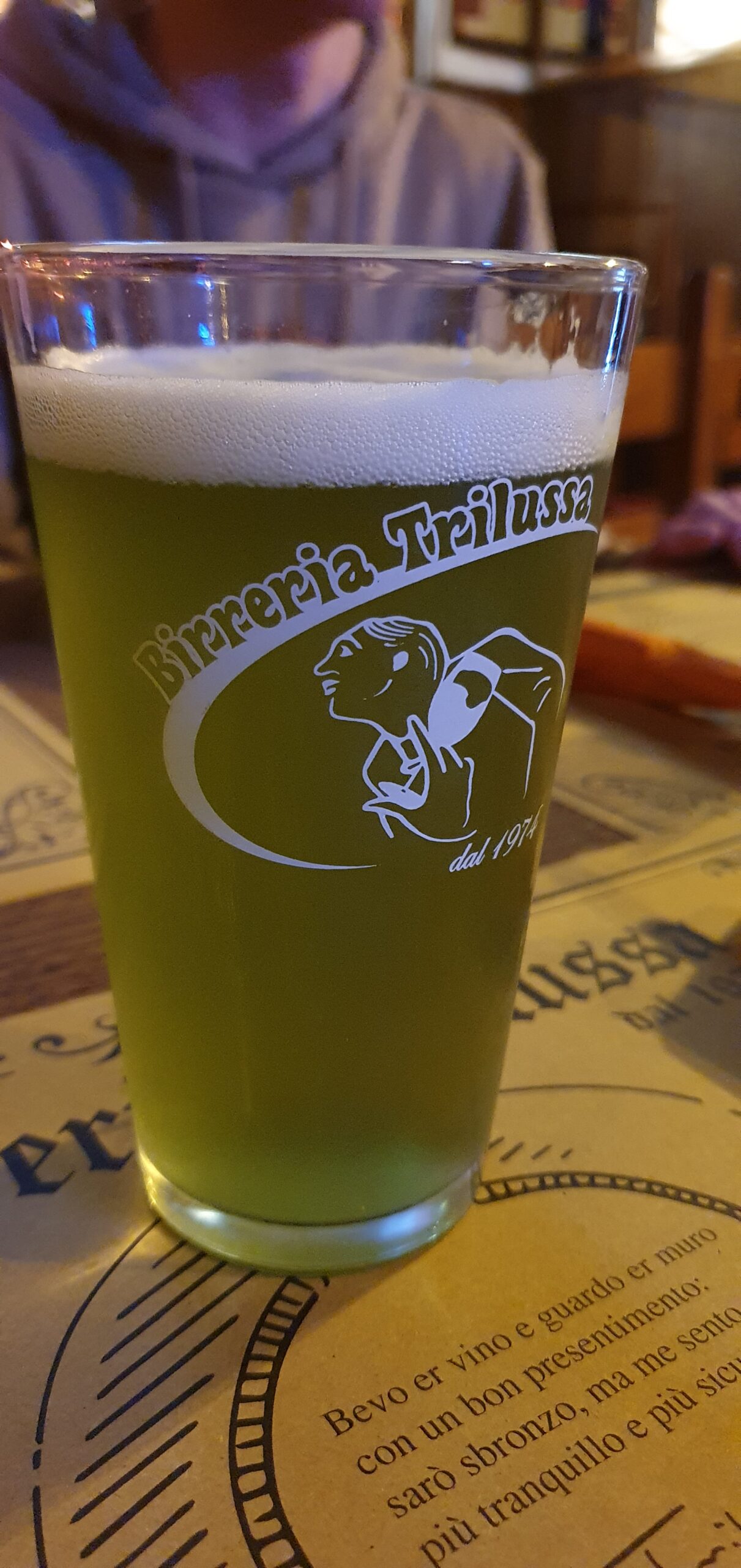 Du visar för närvarande Green dog strong ale