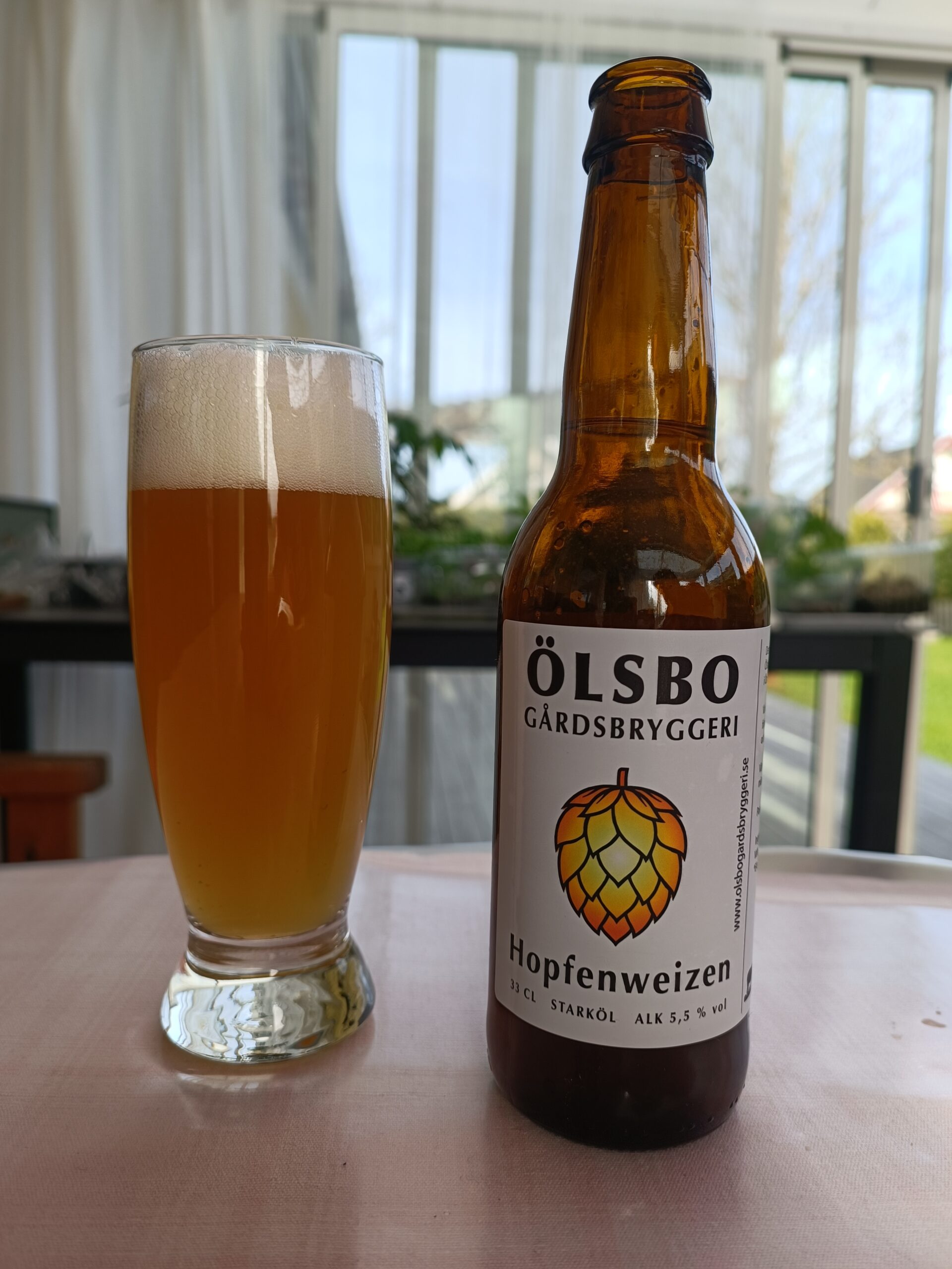 Läs mer om artikeln Ölsbo hopfenweizen