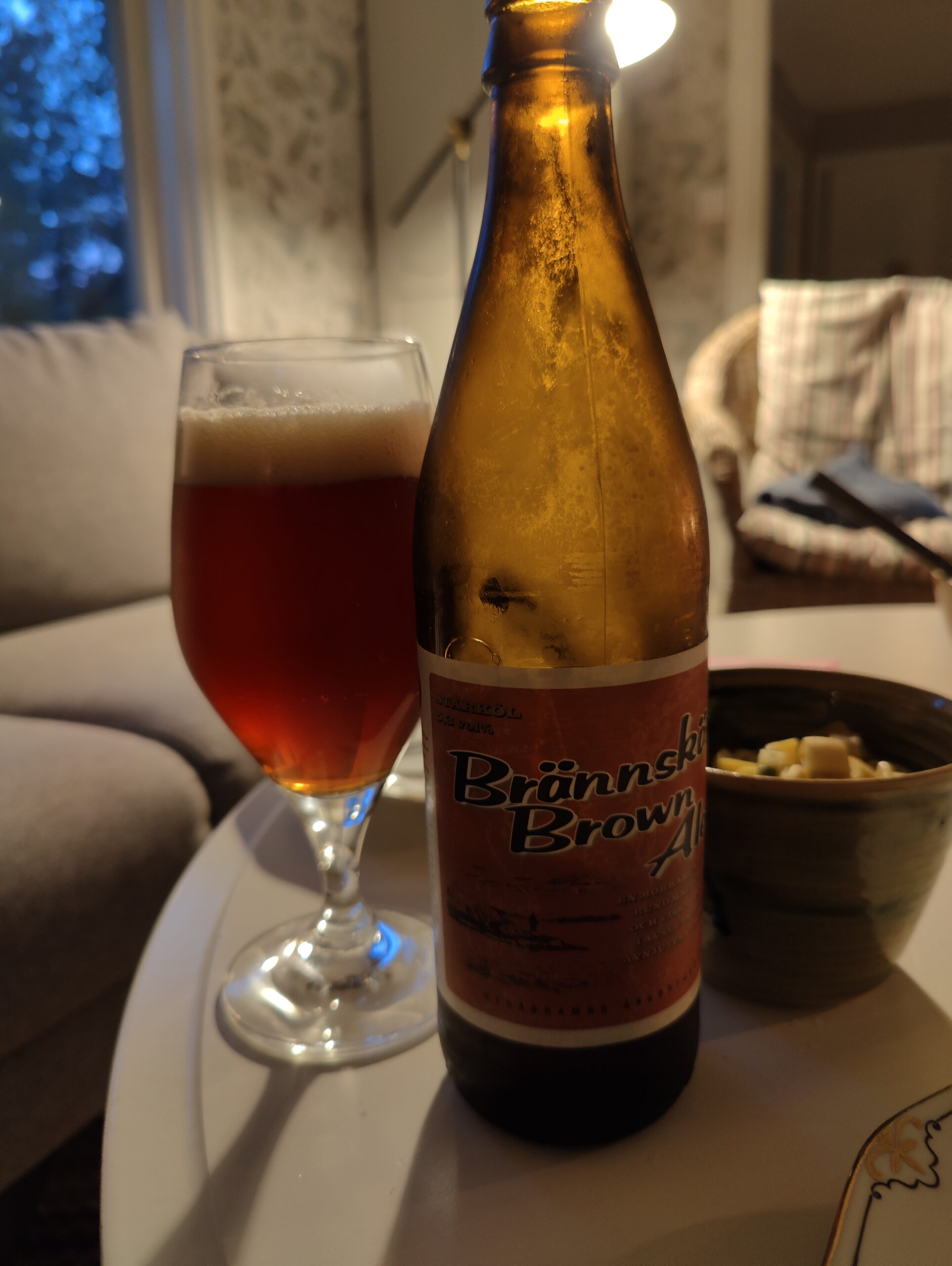 Du visar för närvarande Nynäshamns Ångbryggeri Brännskär Brown Ale