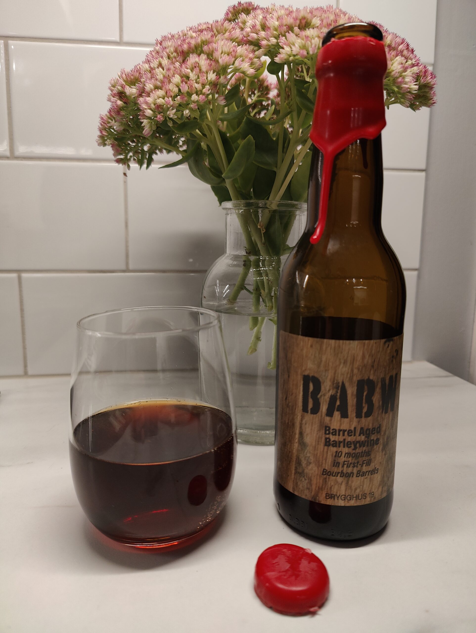 Du visar för närvarande Brygghus 19 Babw Barrelaged Barleywine