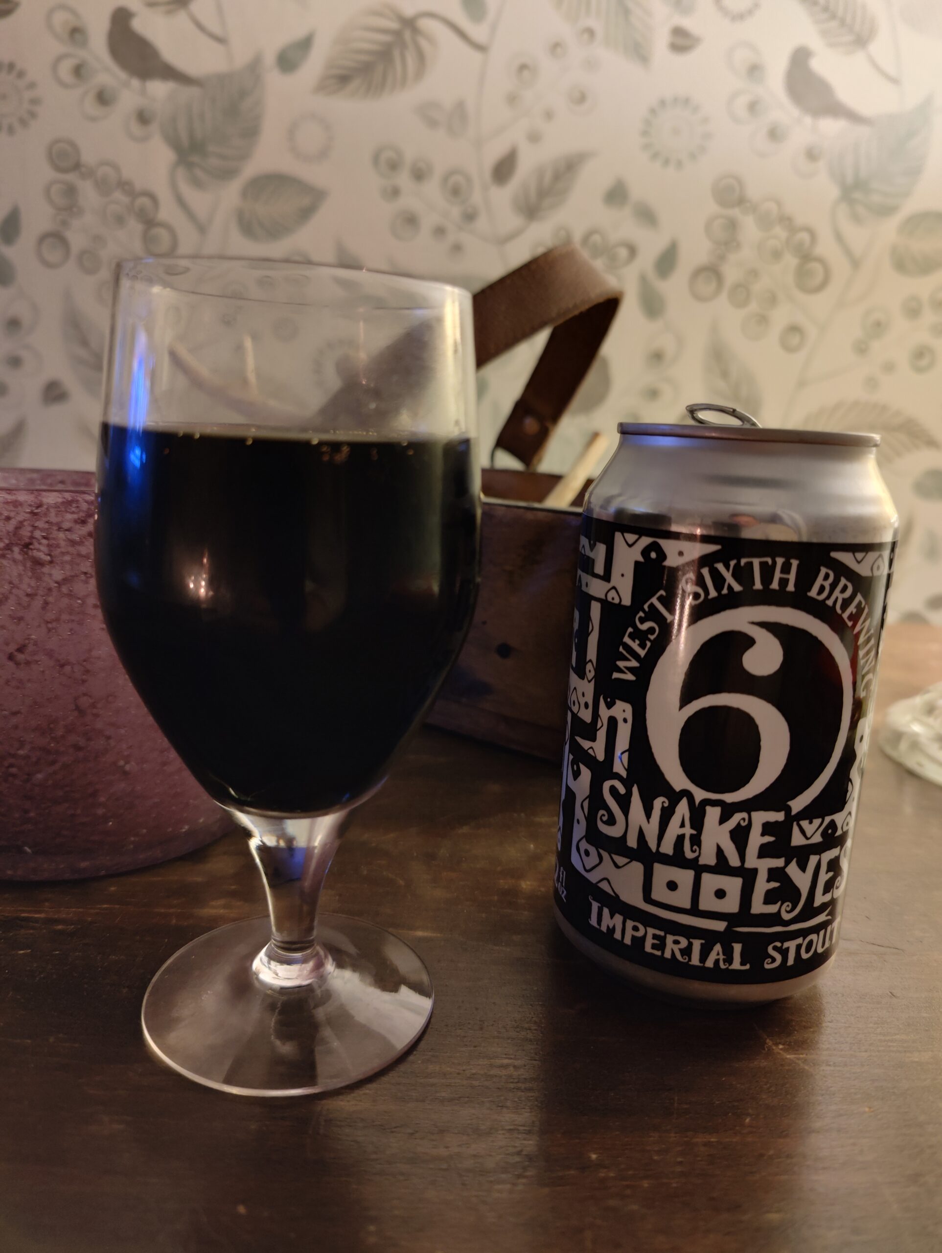 Läs mer om artikeln West Sixth Snake Eyes Imperial Stout