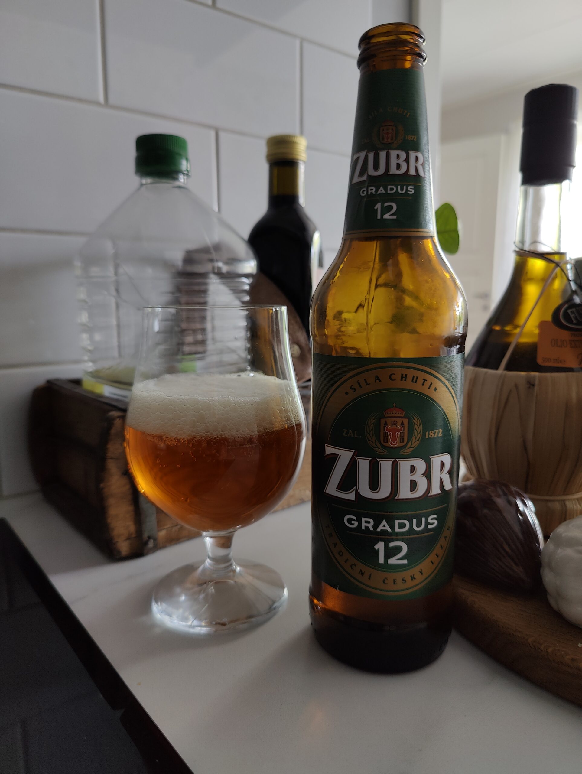 Läs mer om artikeln Zubr Gradus