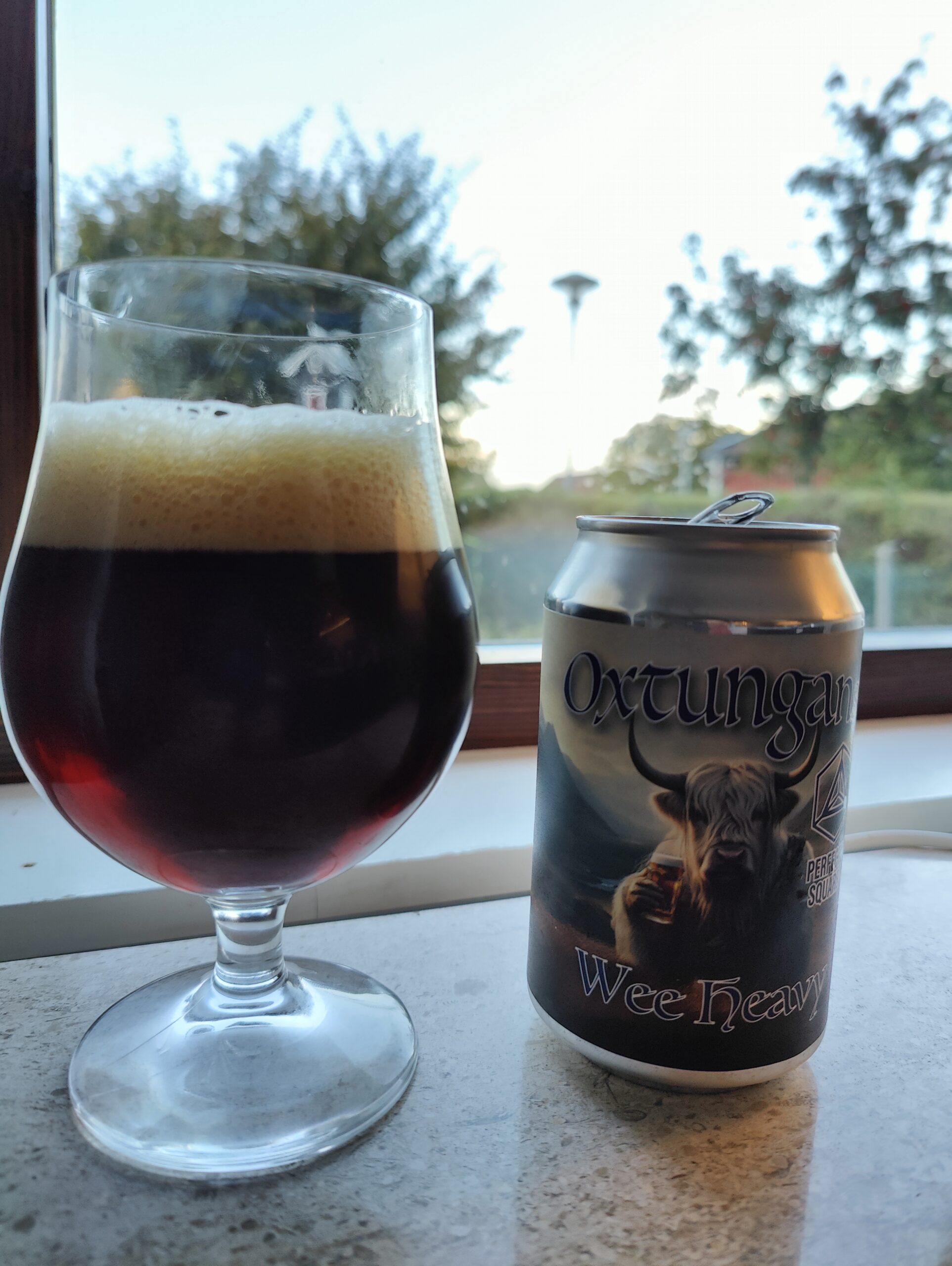 Du visar för närvarande Perfectly Squared Oxtungans Wee Heavy