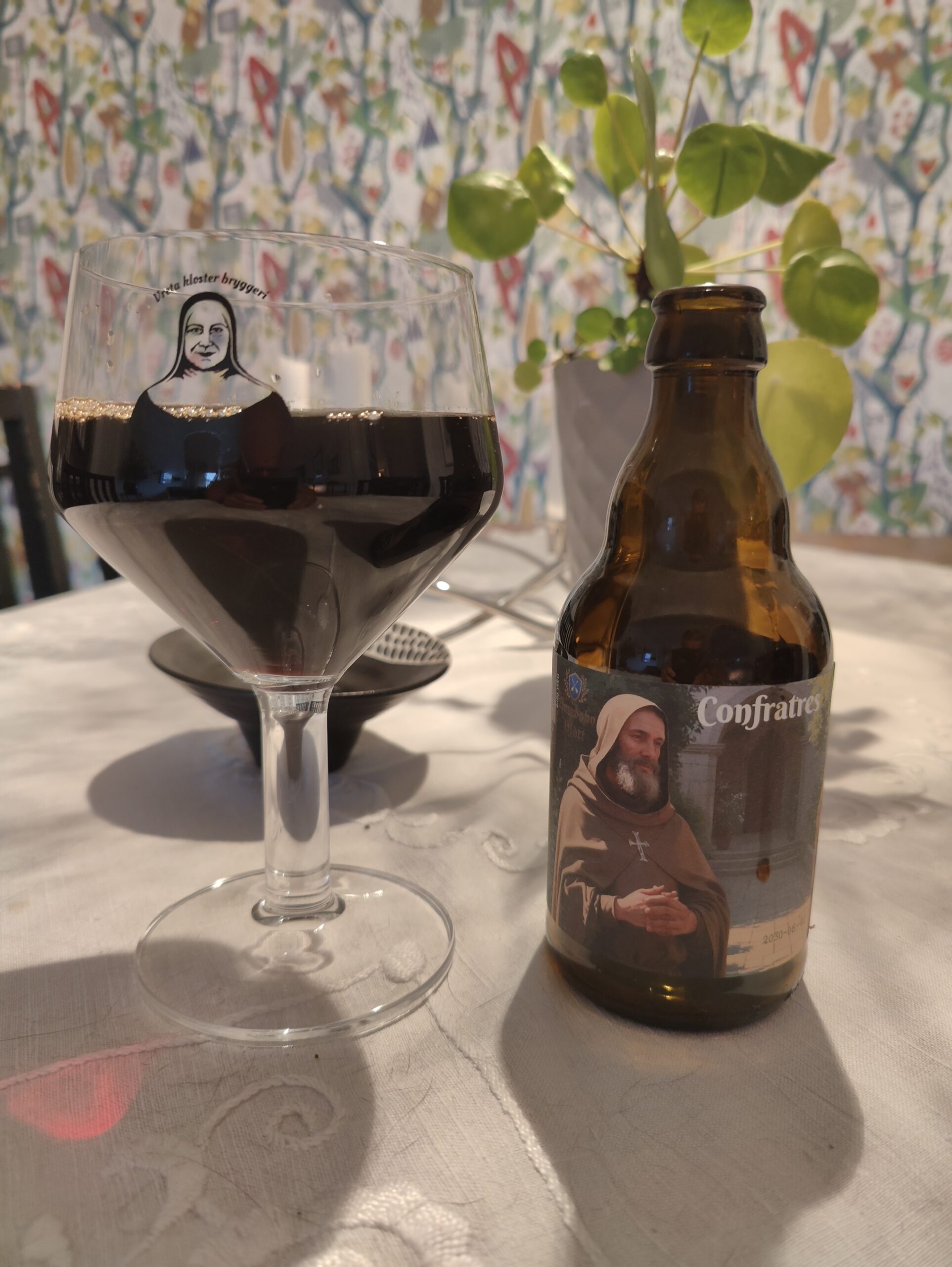 Du visar för närvarande Vreta kloster Confratres