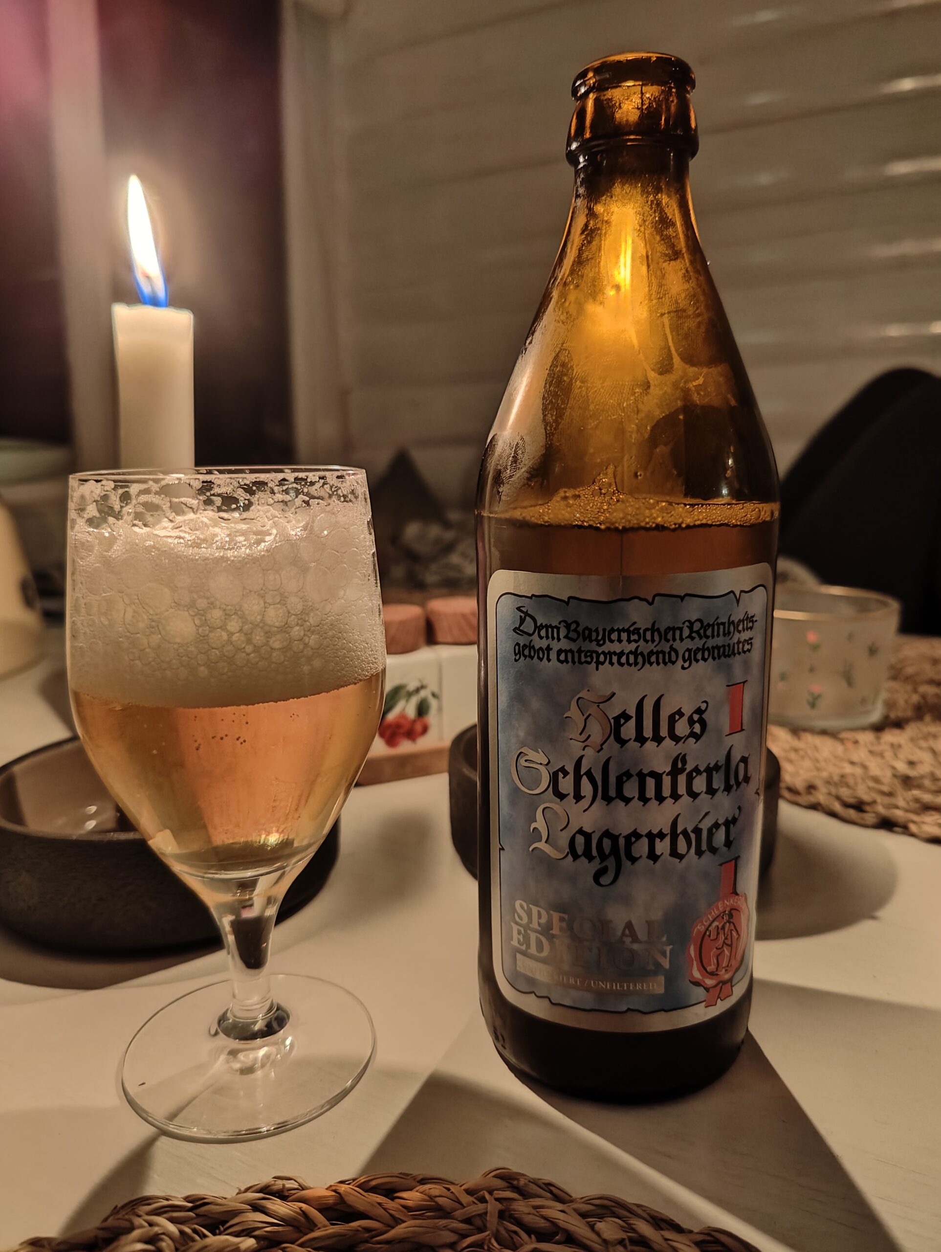 Du visar för närvarande Aecht Schlenkerla Helles Lager