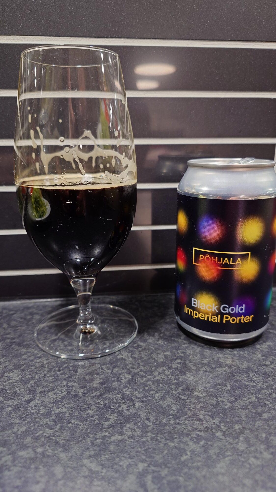 Du visar för närvarande PÖHJALA Black Gold Imperial Porter
