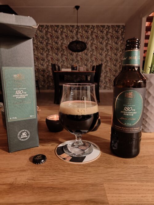 Läs mer om artikeln Fuller’s 180th Anniversary beer
