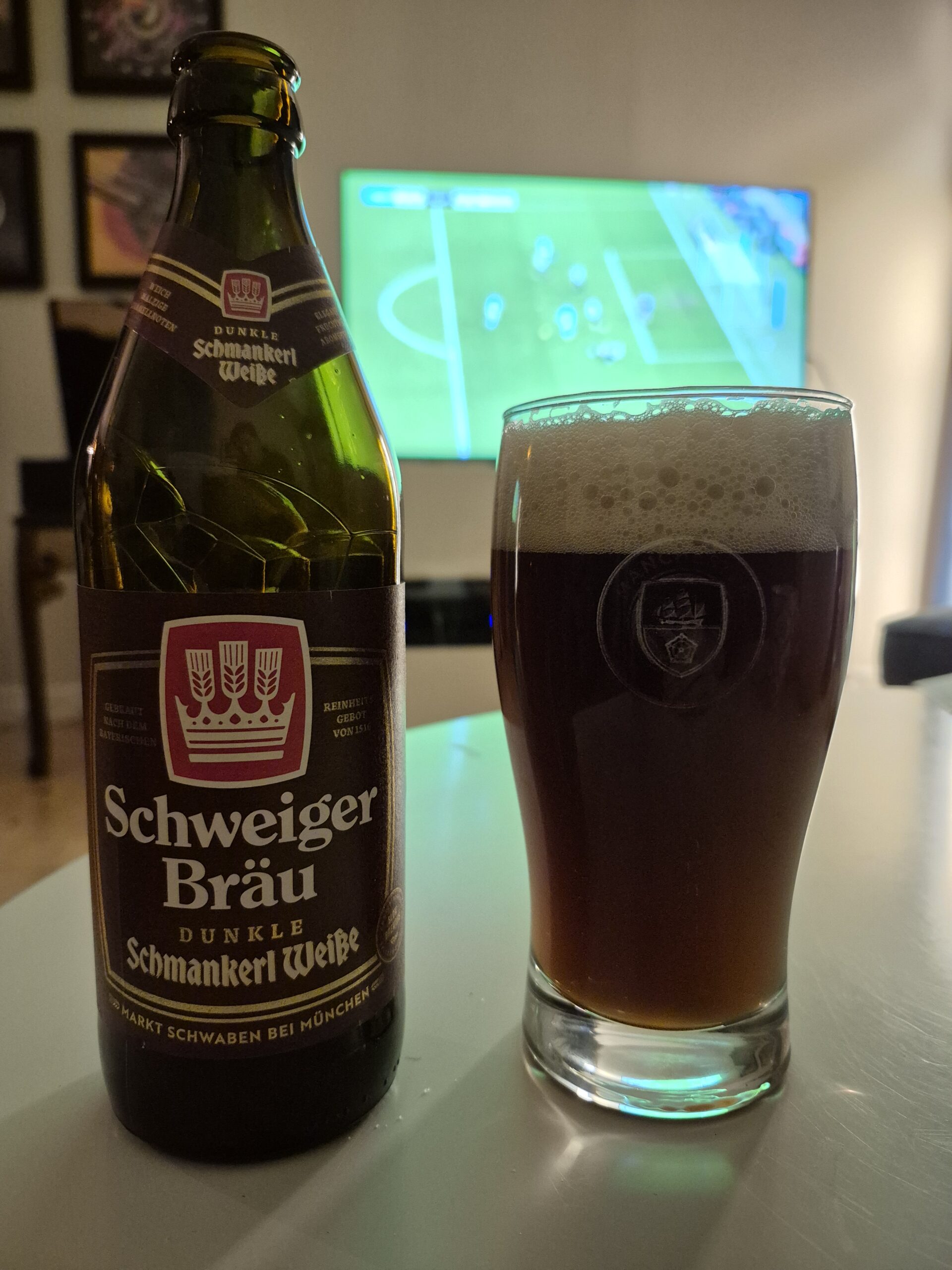 Du visar för närvarande Schweiger bräu Dunkel wisse