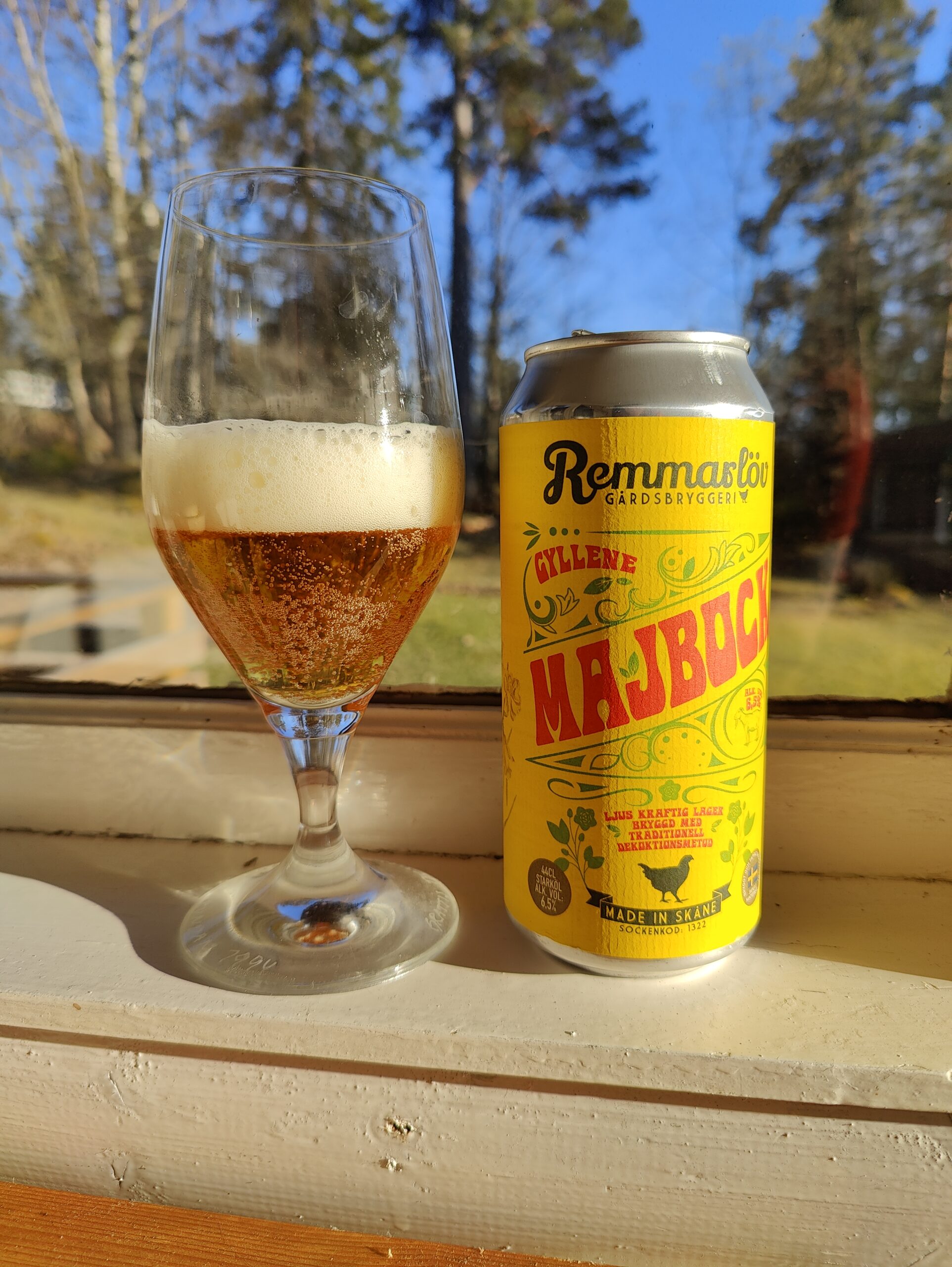 Du visar för närvarande Remmarlöv Gårdsbryggeri Gyllene Majbock