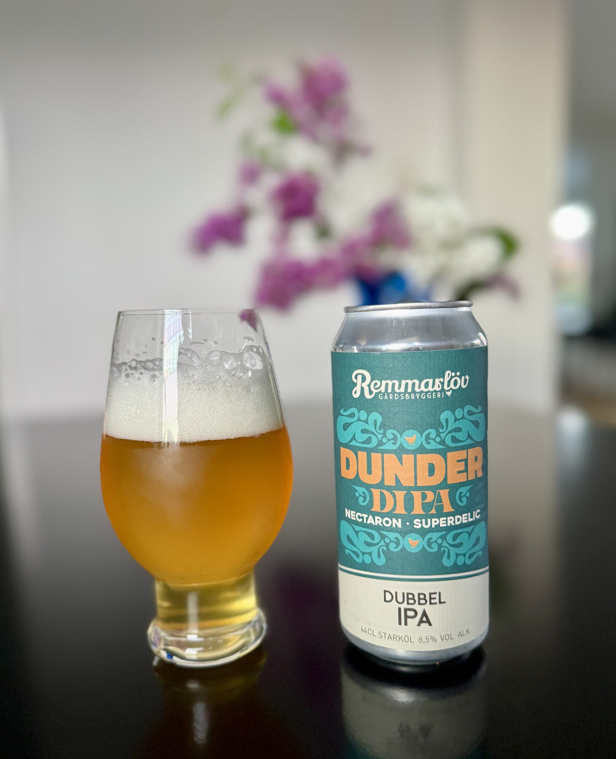 Läs mer om artikeln Dunder Dipa