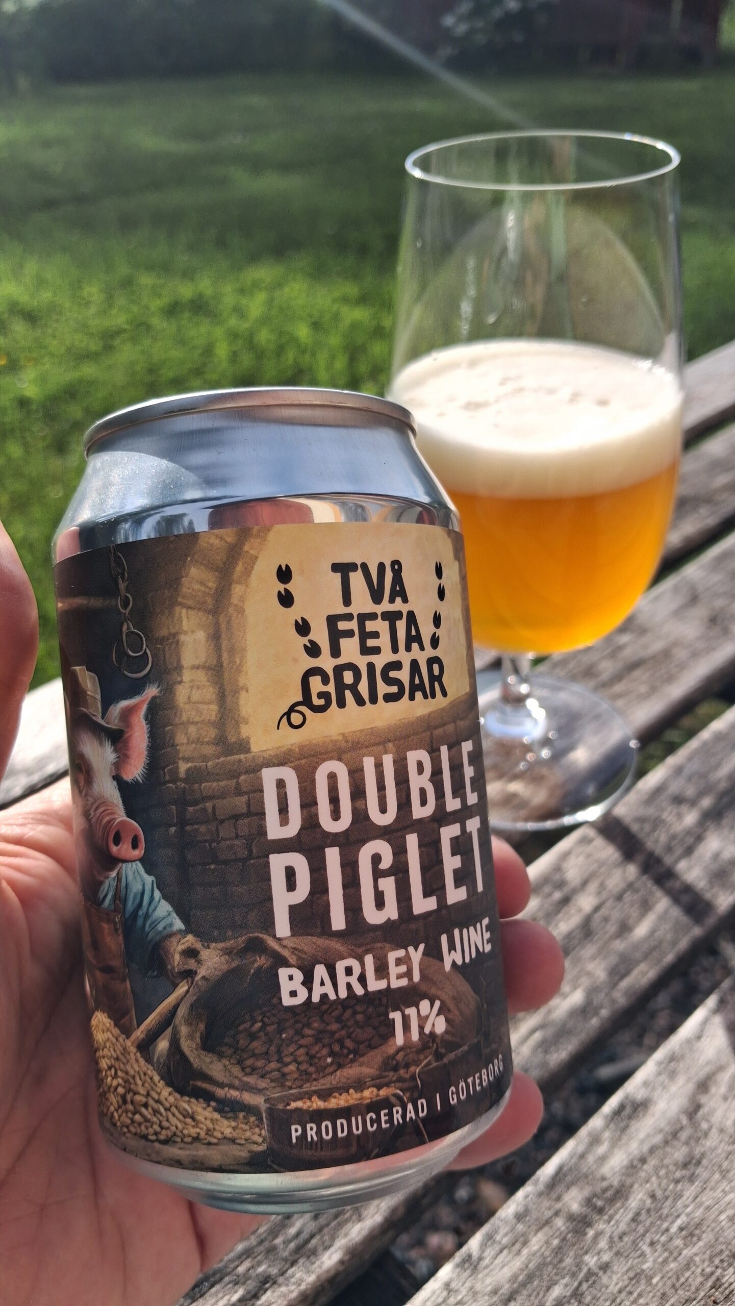 Du visar för närvarande Double Piglet Barley Wine