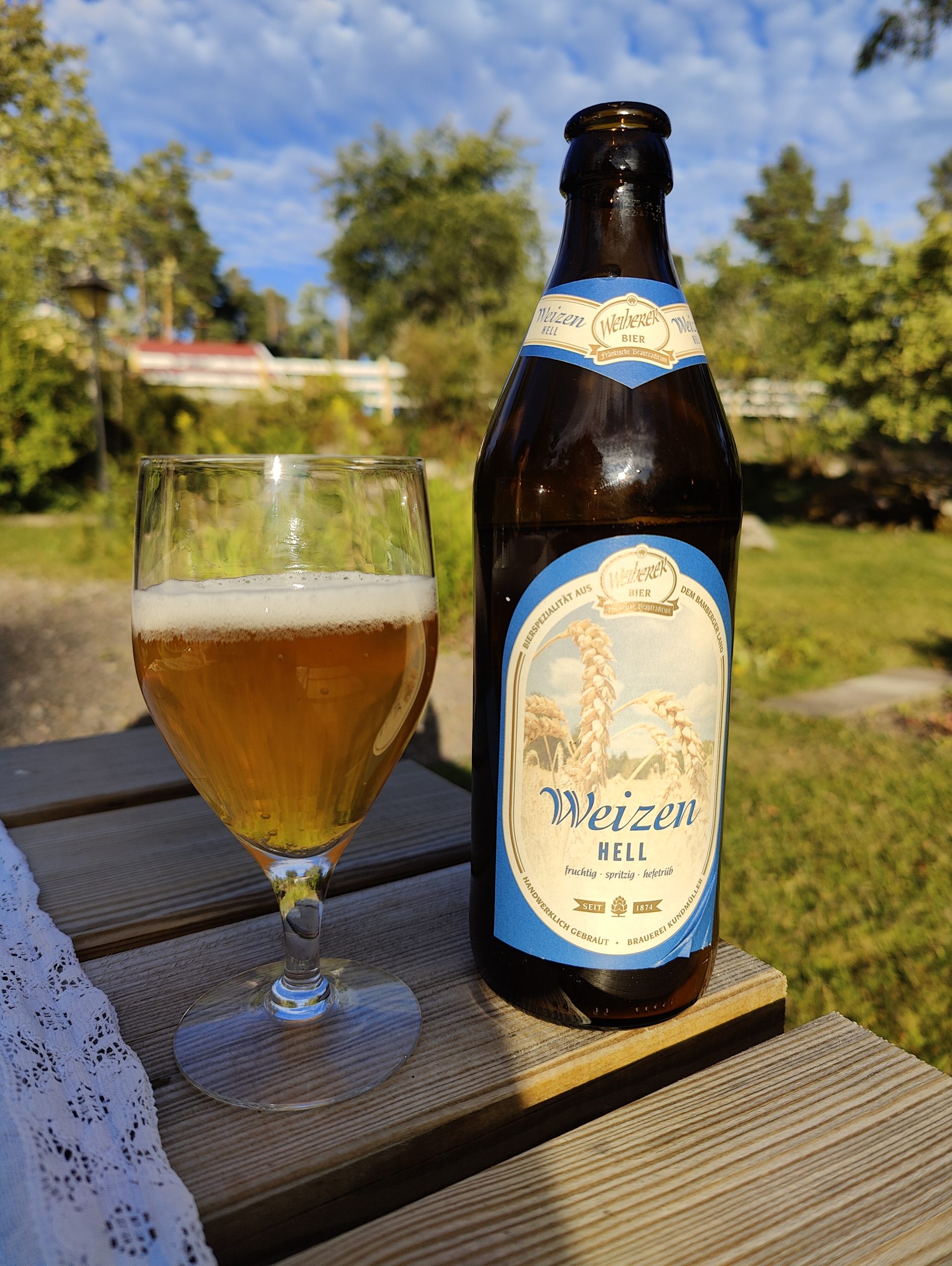 Läs mer om artikeln Brauerei Weiherer Weizen Hell