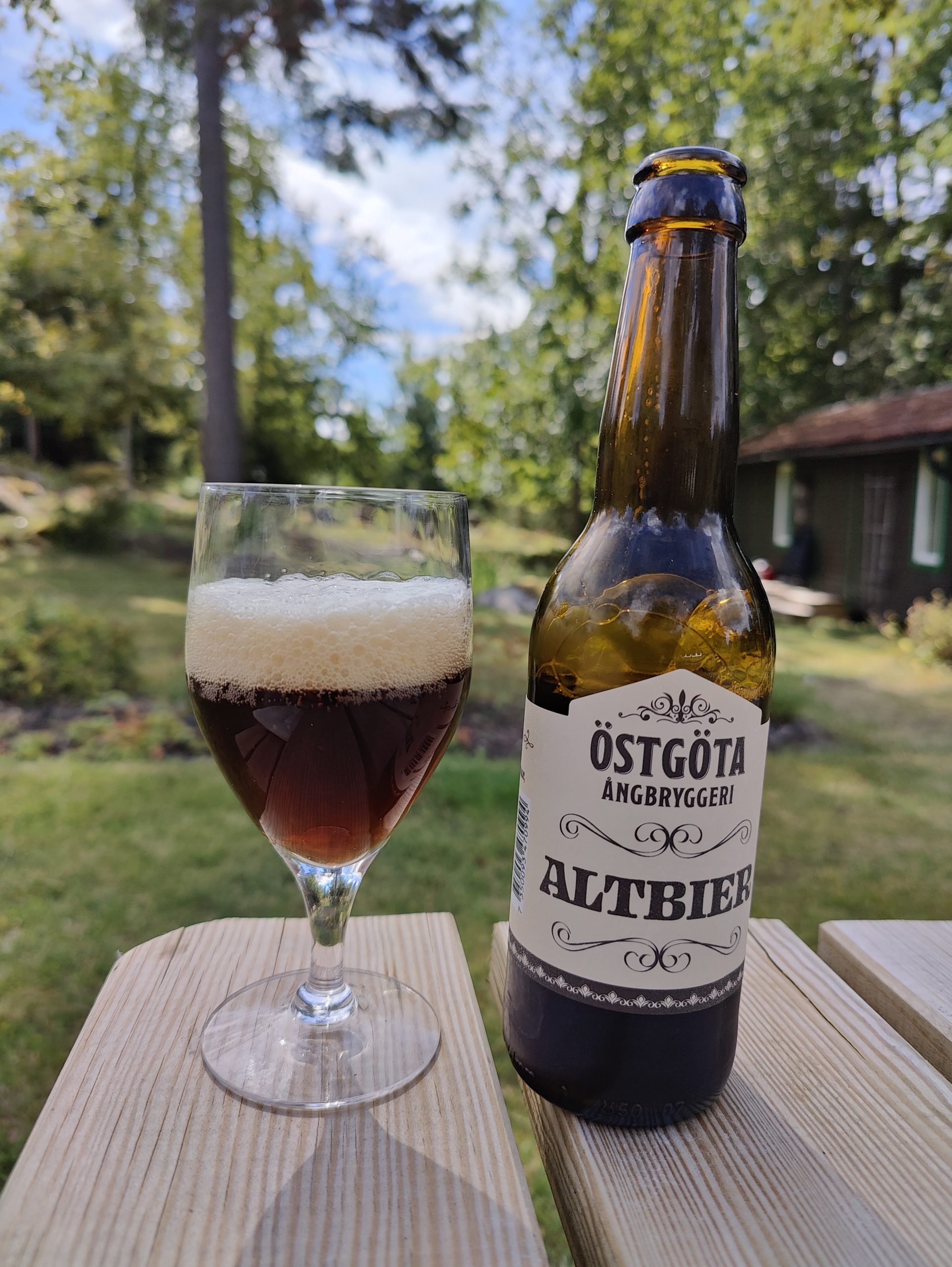 Du visar för närvarande Östgöta Ångbryggeri Altbier